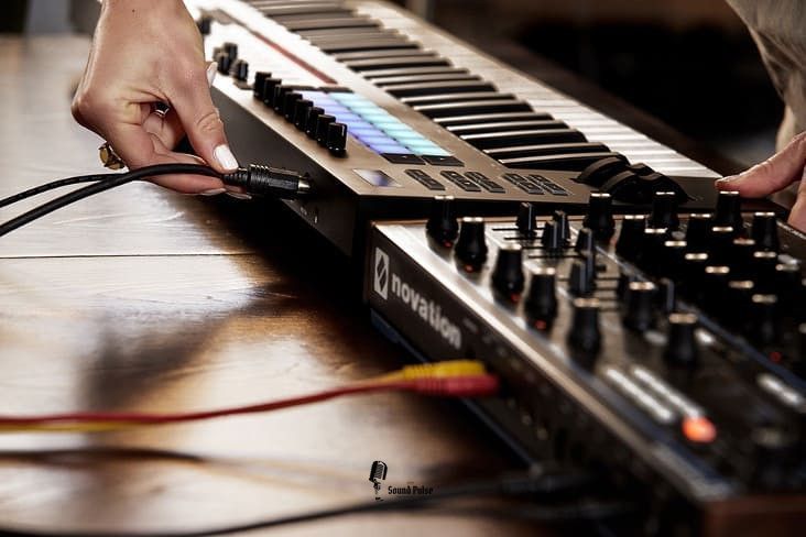 MIDI-клавіатура NOVATION Launchkey 37 MK3 2194146313 фото