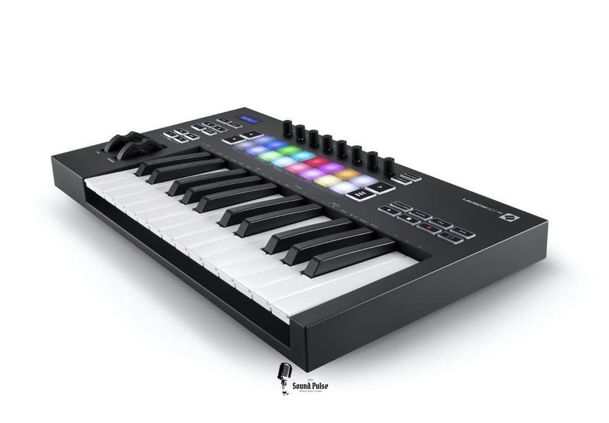 MIDI-клавіатура Novation Launchkey 25 MK3 2194703520 фото