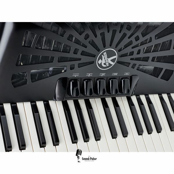 Акордеон Hohner Bravo III 72 Black silent key 04400753 фото