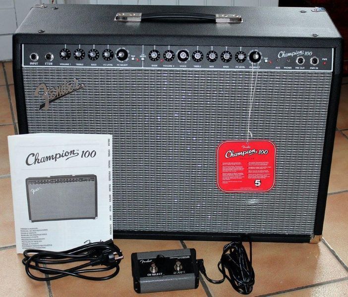 Комбопідсилювач Fender CHAMPION 100 925222040 фото