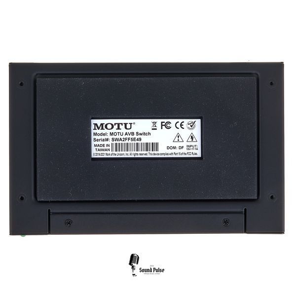 Комутатор Motu AVB Switch 025009002 фото