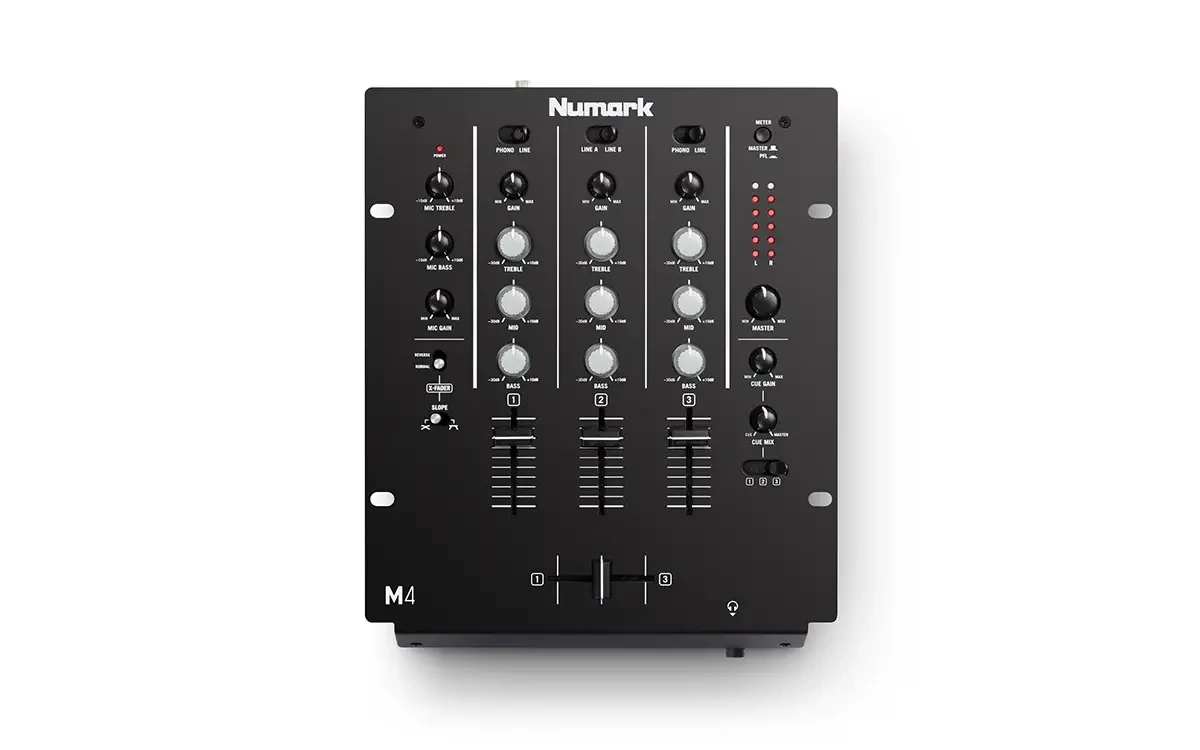 DJ мікшерний пульт Numark M4 Black