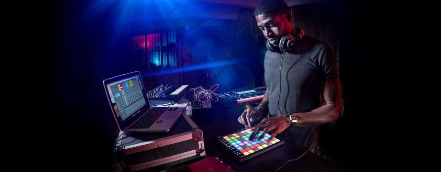 MIDI-контролер Novation Launchpad X 2200264149 фото